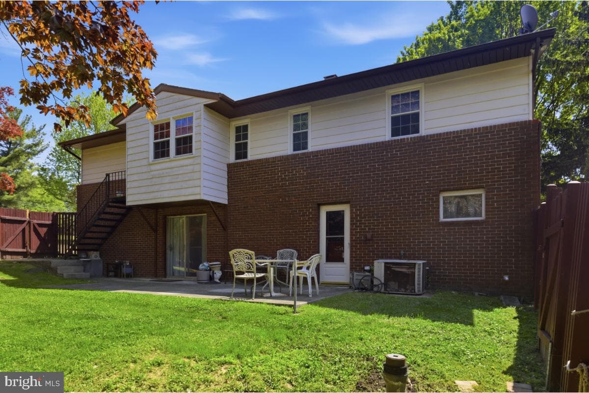 4402 Klee Court photo 12