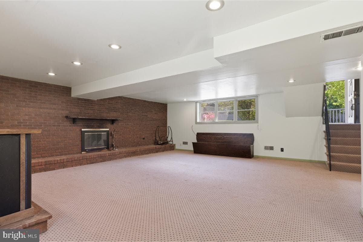 4402 Klee Court photo 49