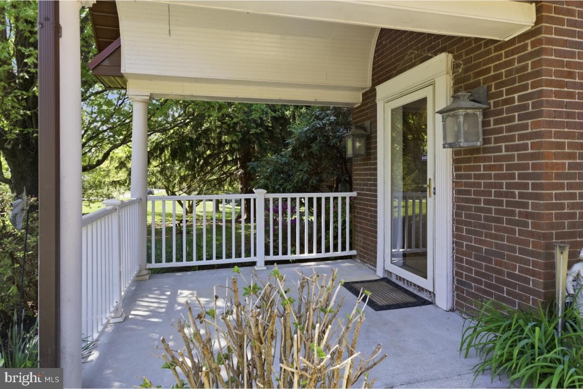 4402 Klee Court photo 9