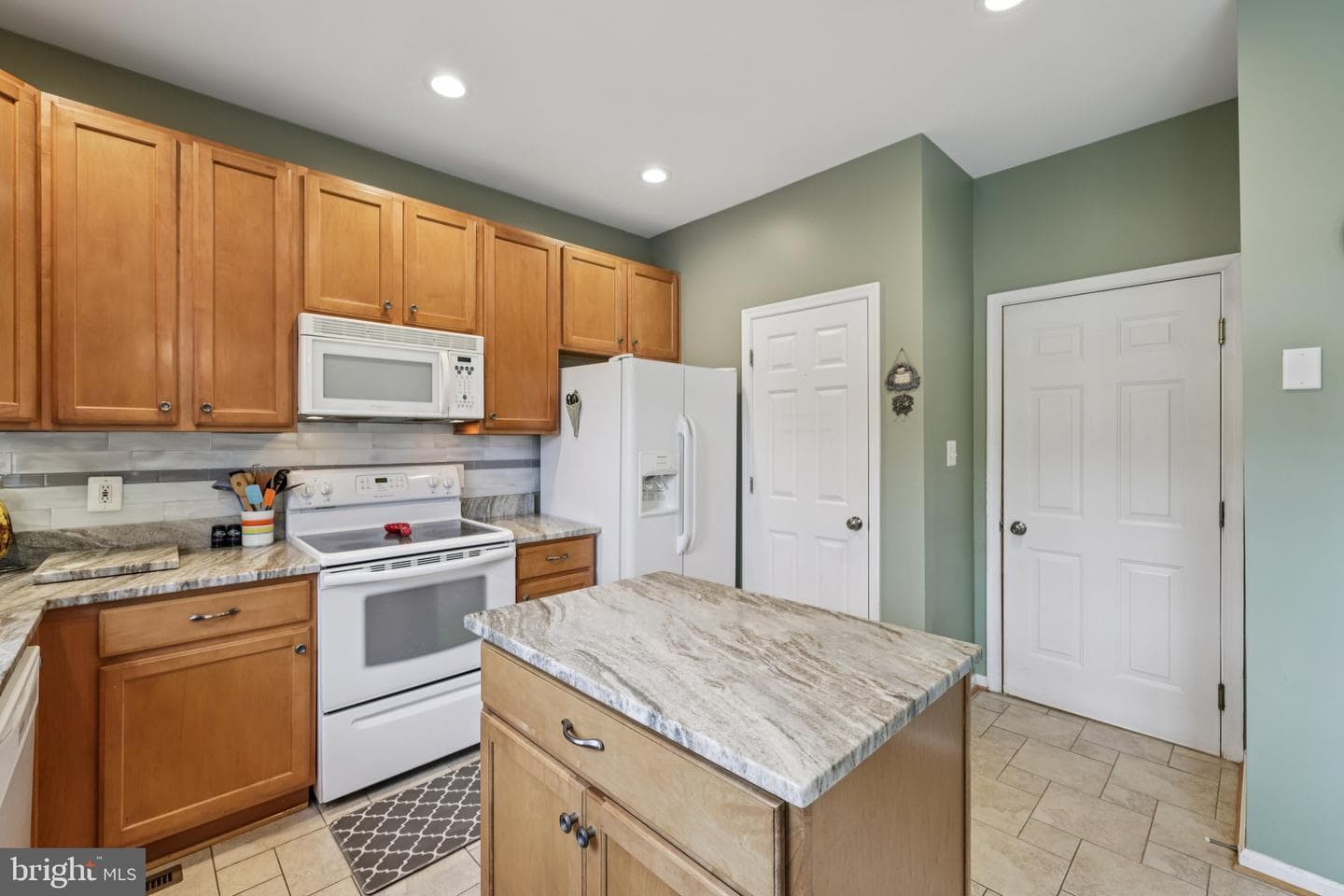 14 Bowie Mill Avenue photo 22