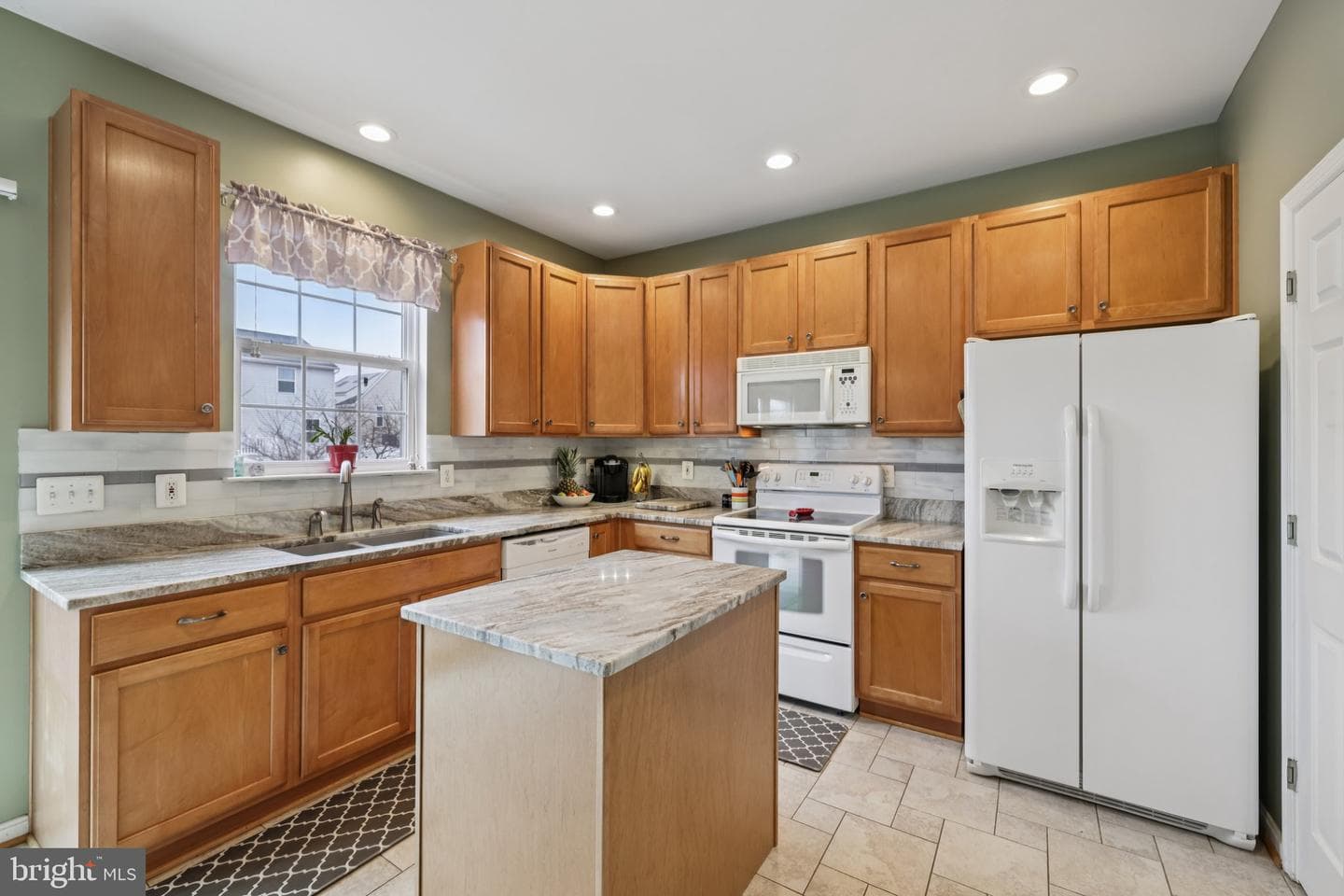 14 Bowie Mill Avenue photo 24