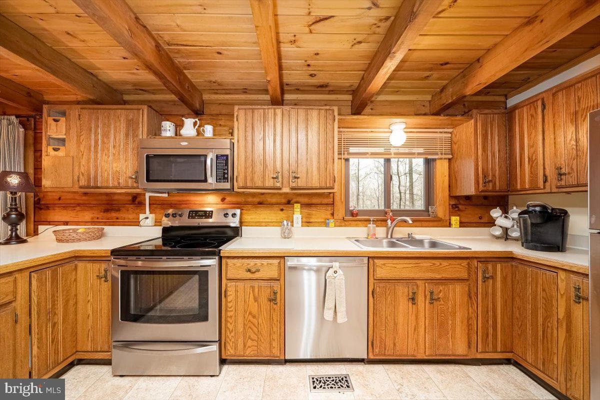 2324 Carrollton Road photo 16