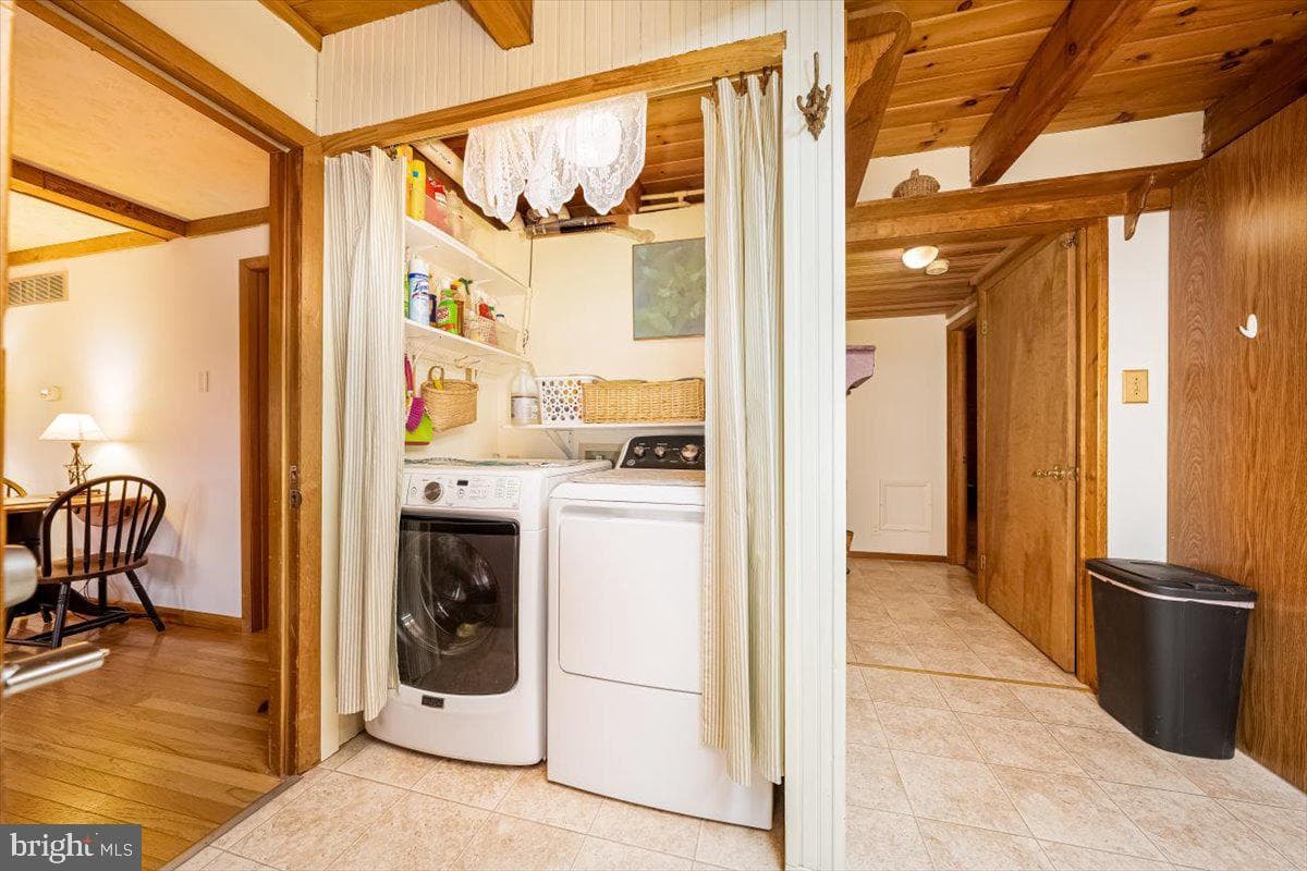 2324 Carrollton Road photo 17
