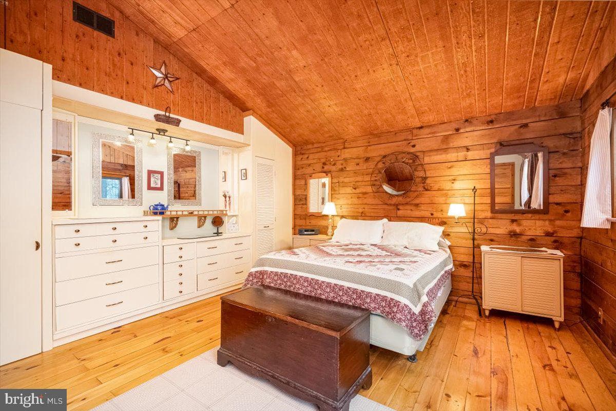 2324 Carrollton Road photo 39