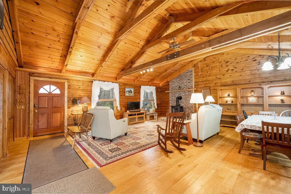 2324 Carrollton Road photo 5