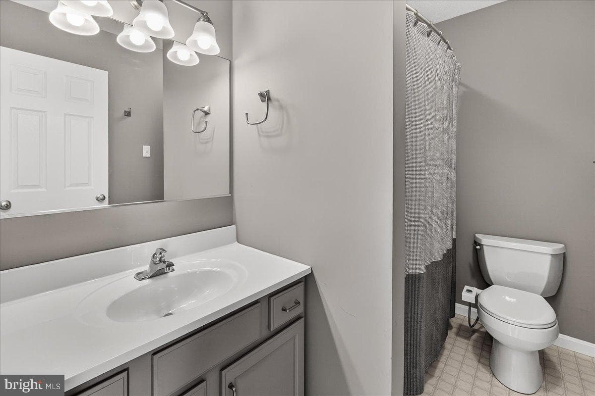 6338 Jacobs Court photo 22