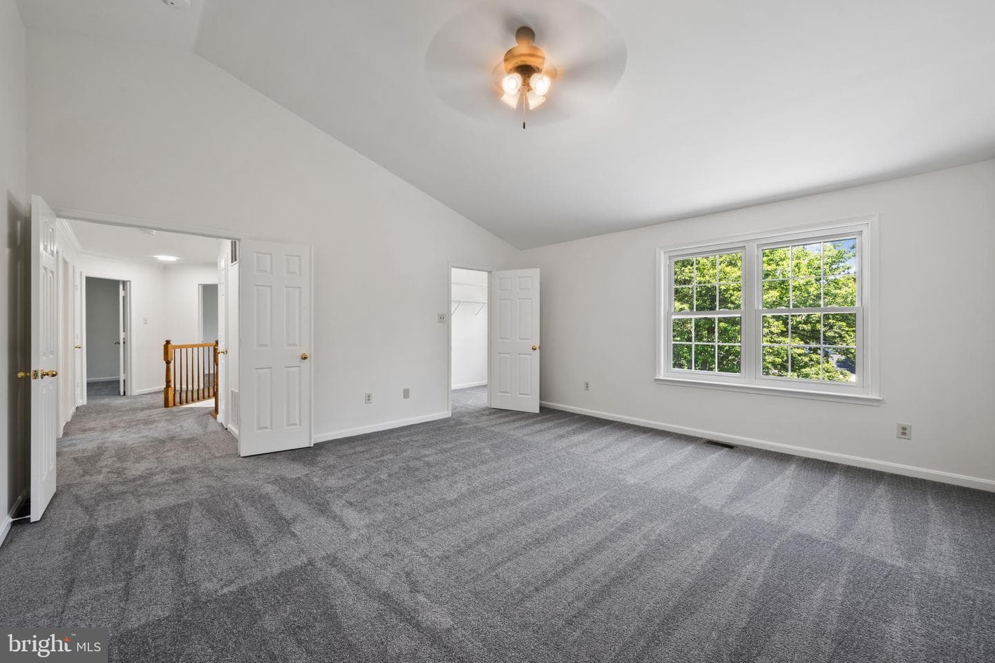 1003 Gleneagle Court photo 16