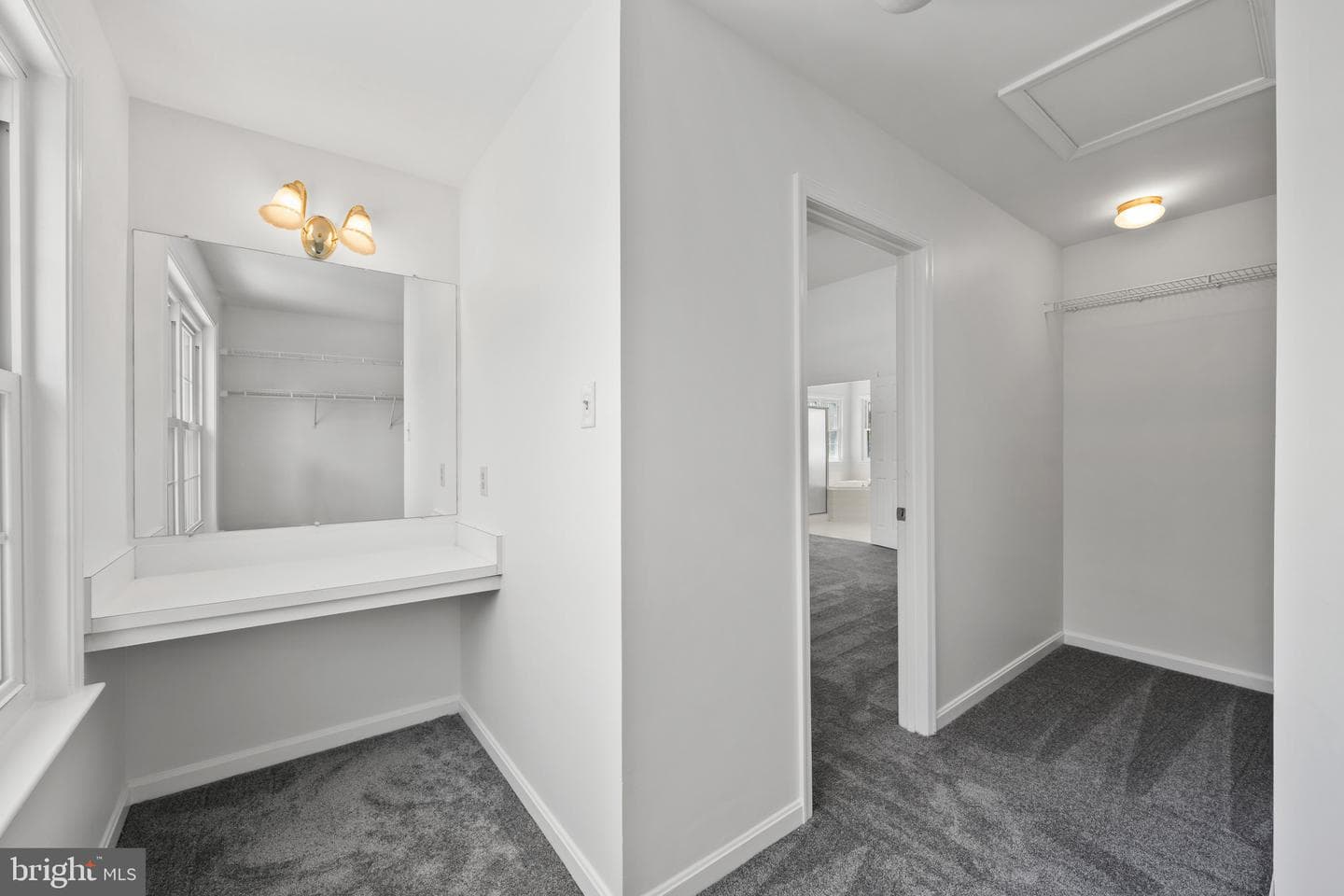 1003 Gleneagle Court photo 18
