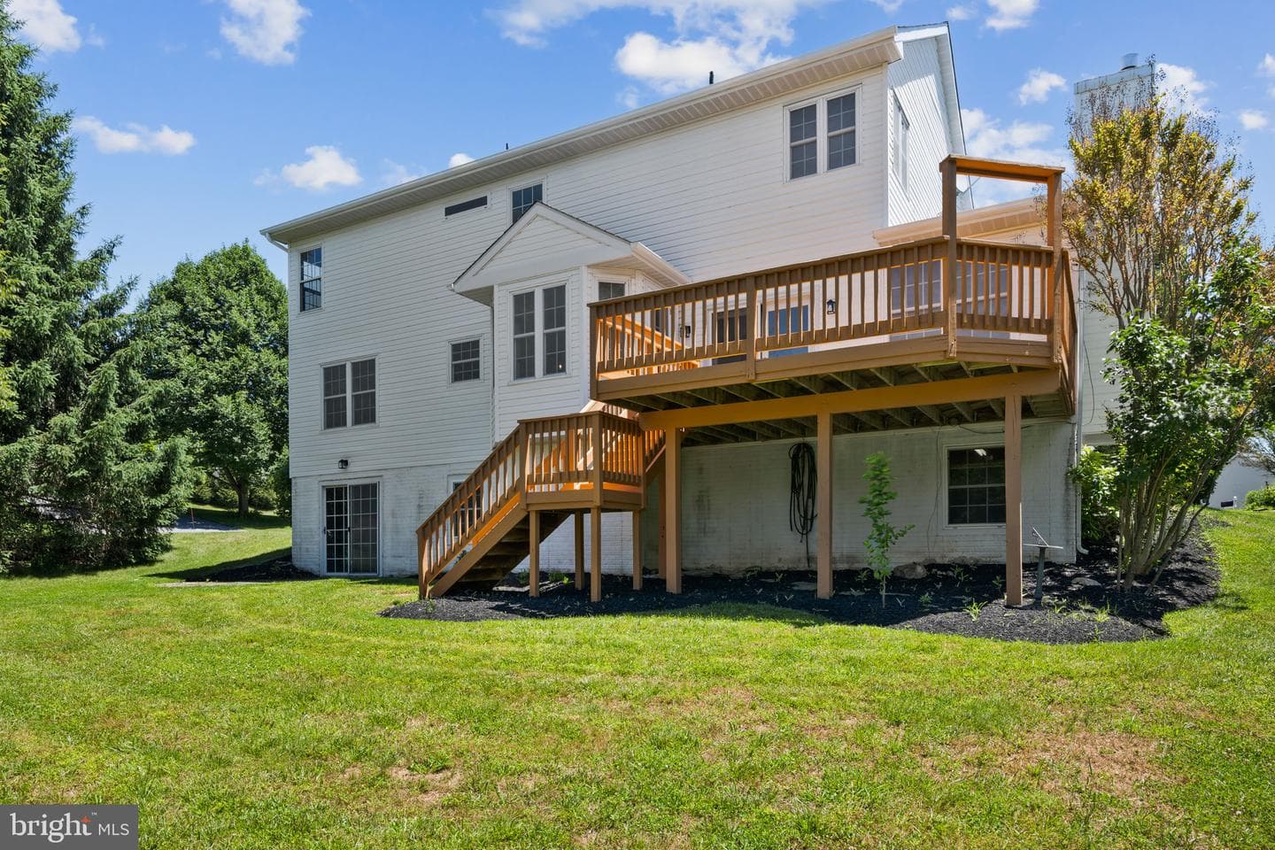 1003 Gleneagle Court photo 34