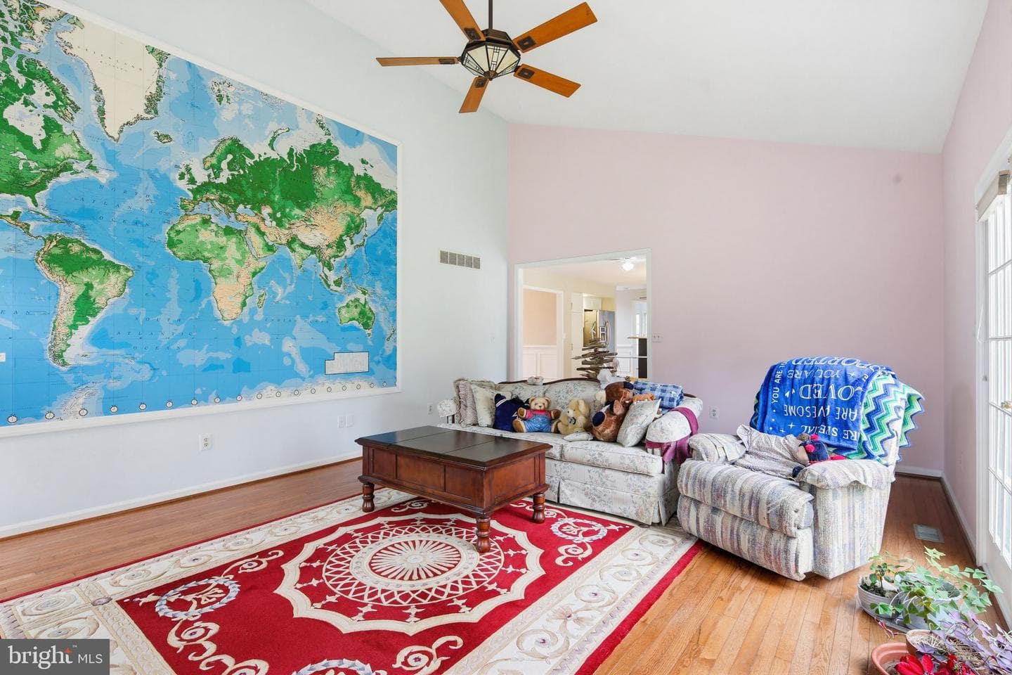2021 Sherlock Holmes Street photo 12