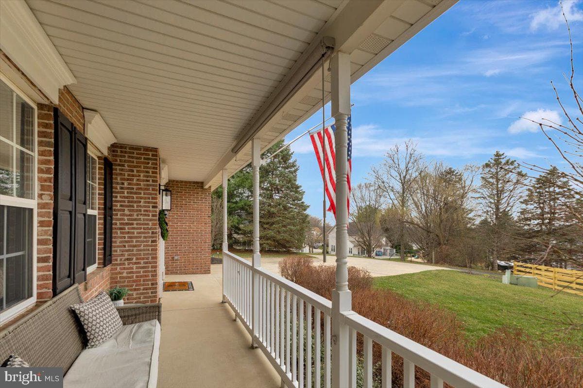 1111 Canon Way photo 11