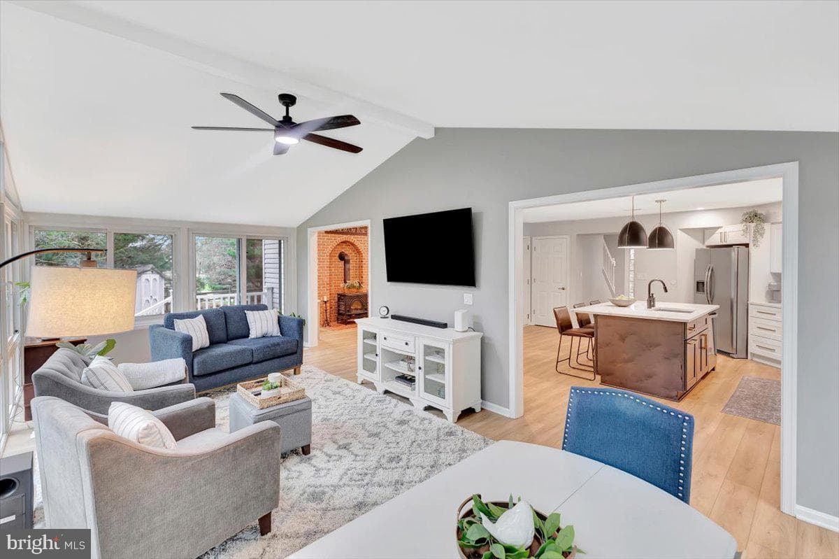 1111 Canon Way photo 22