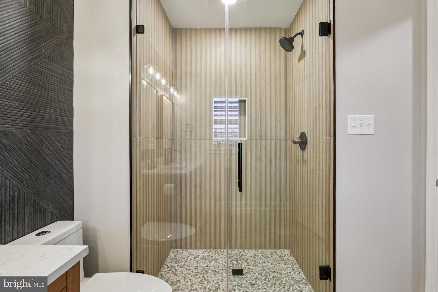 100 Willis Street photo 34