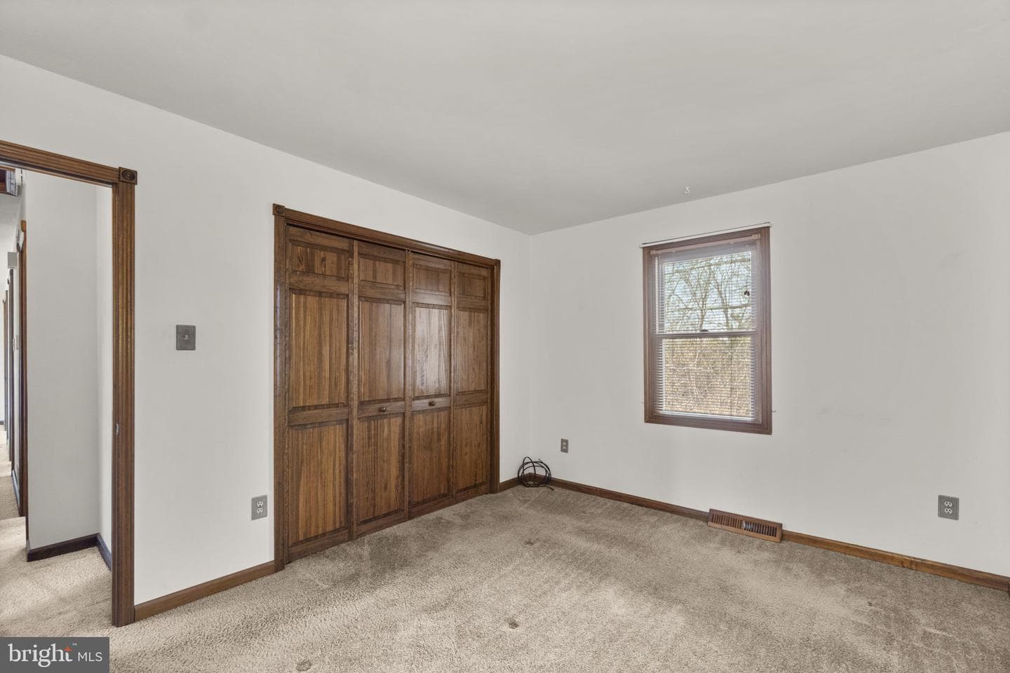 2916 Tulip Way photo 12
