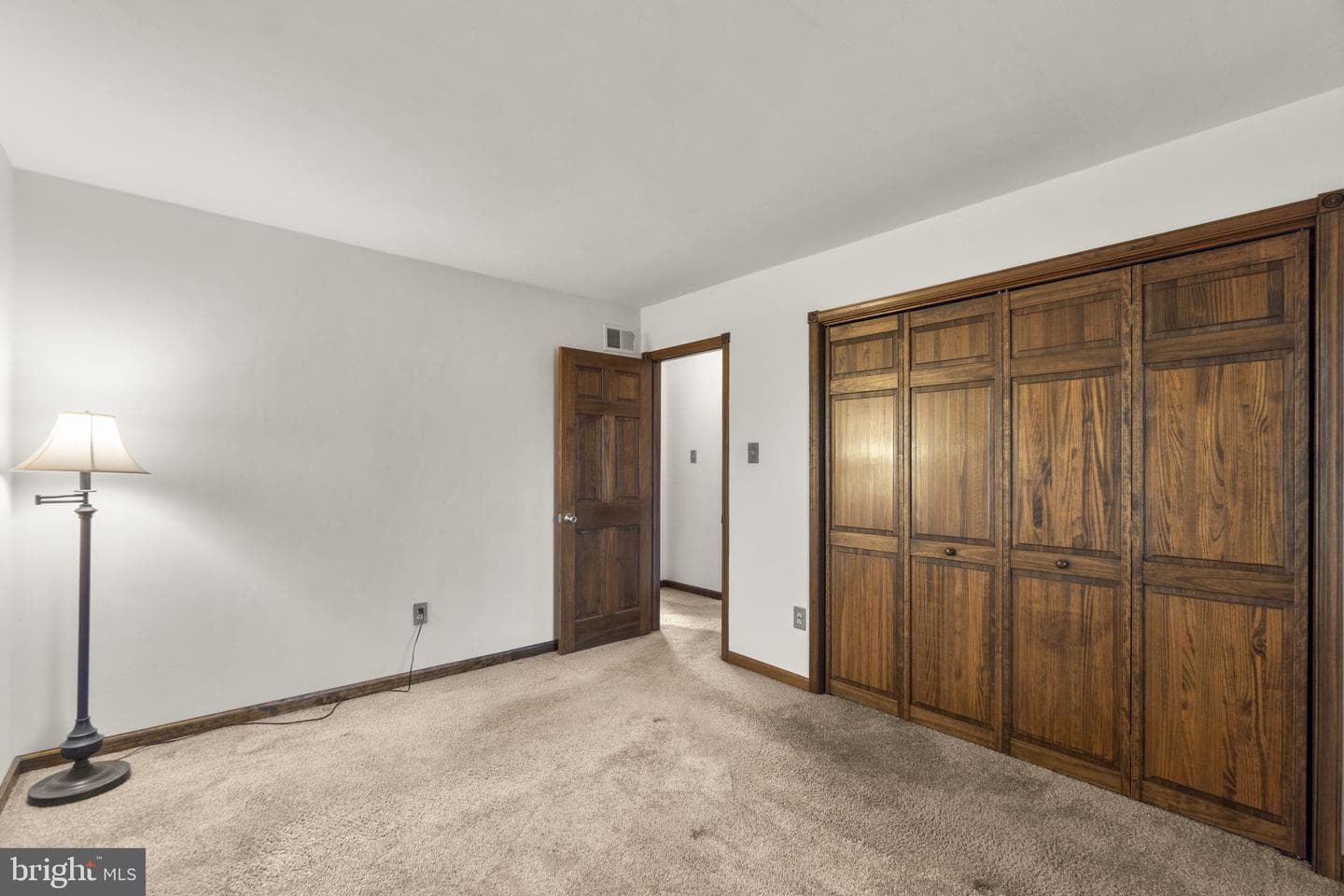 2916 Tulip Way photo 13