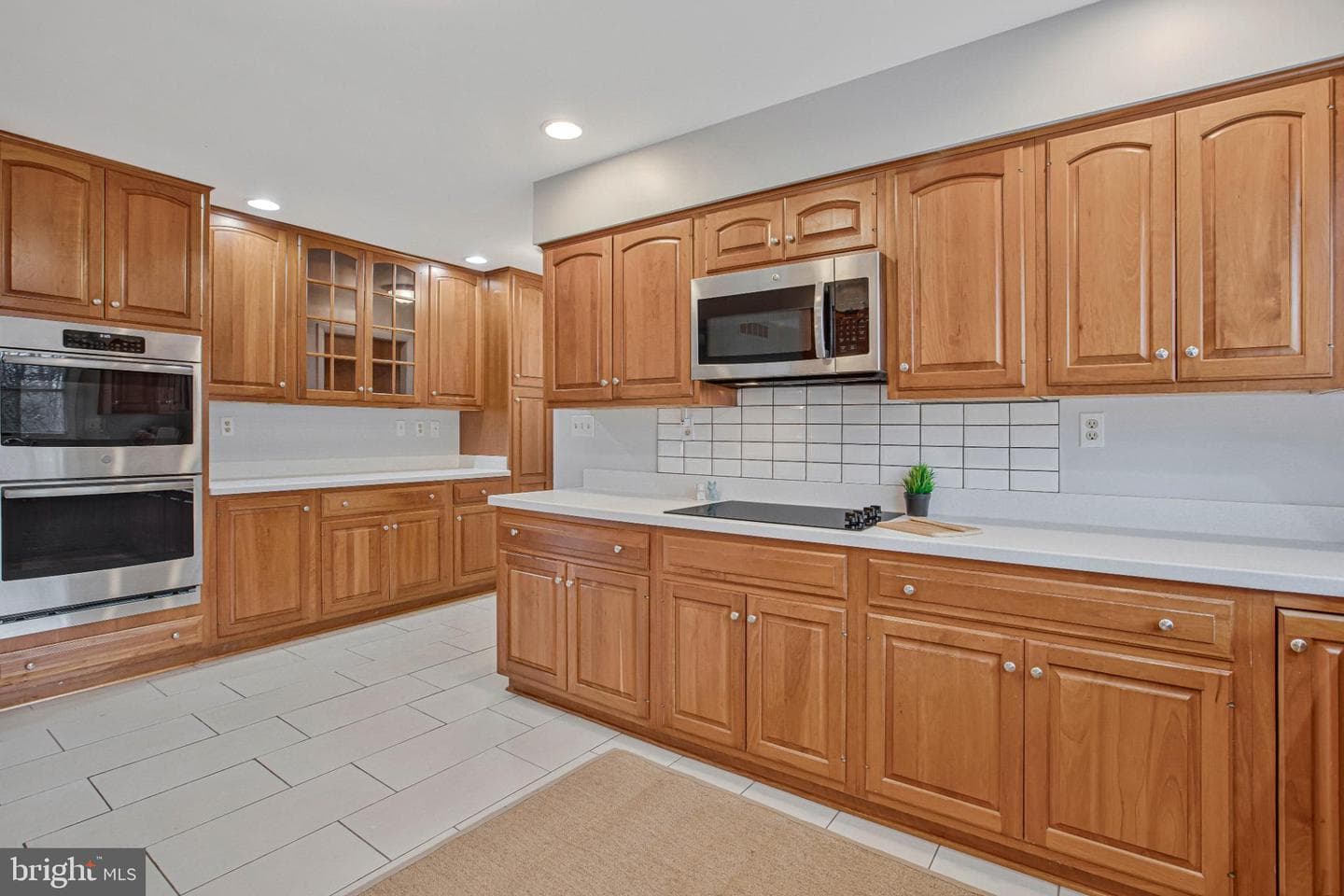 5205 Gate House Court photo 9