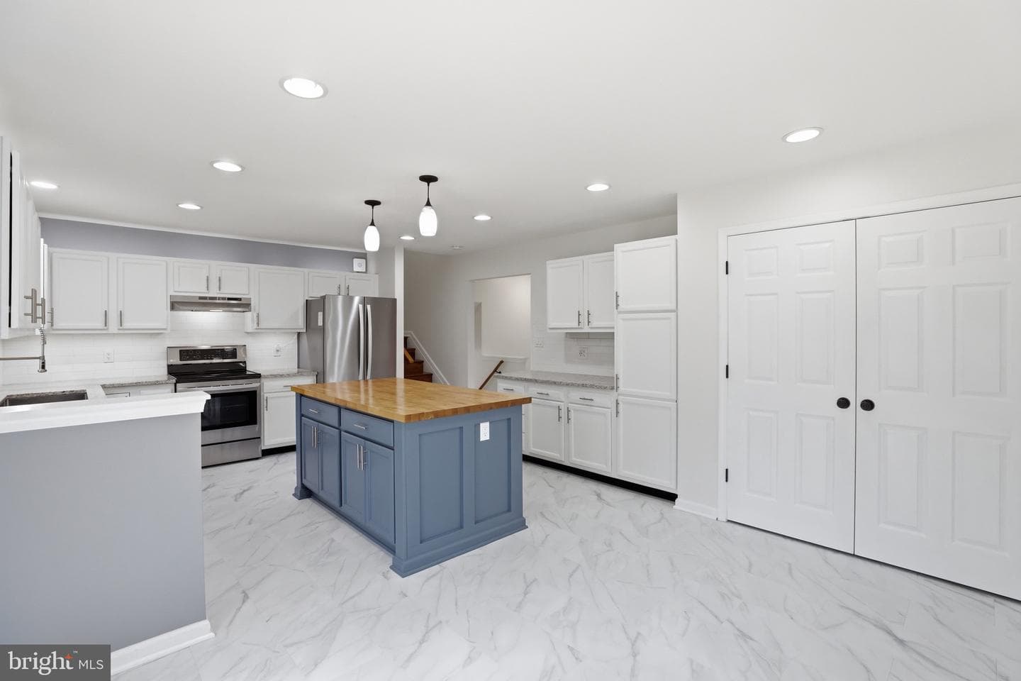 1205 Fairway Drive photo 10