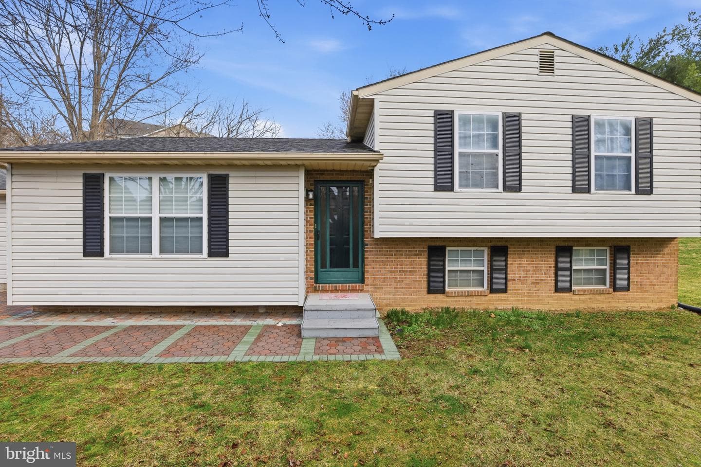 1205 Fairway Drive photo 2