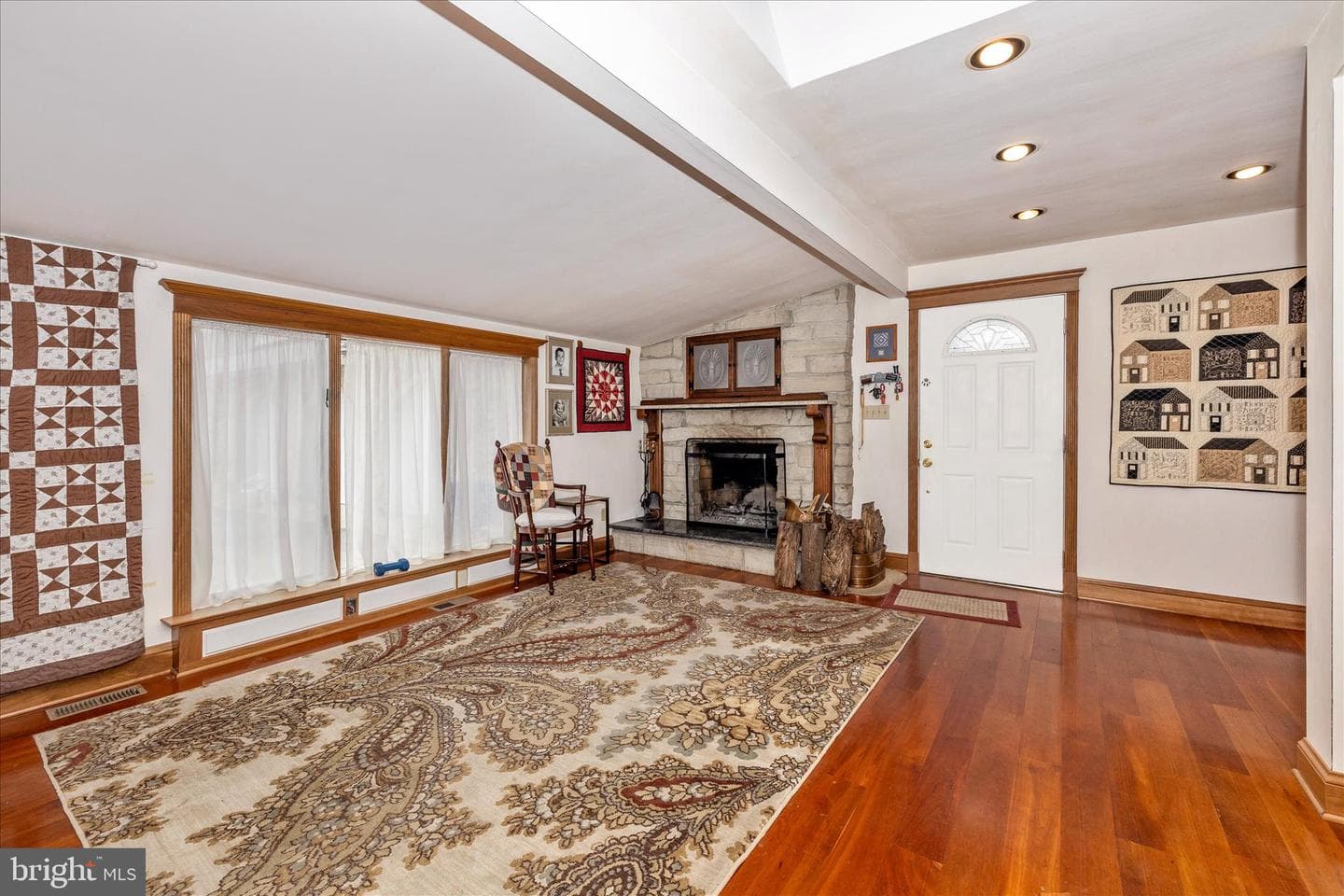 806 Park Avenue photo 37