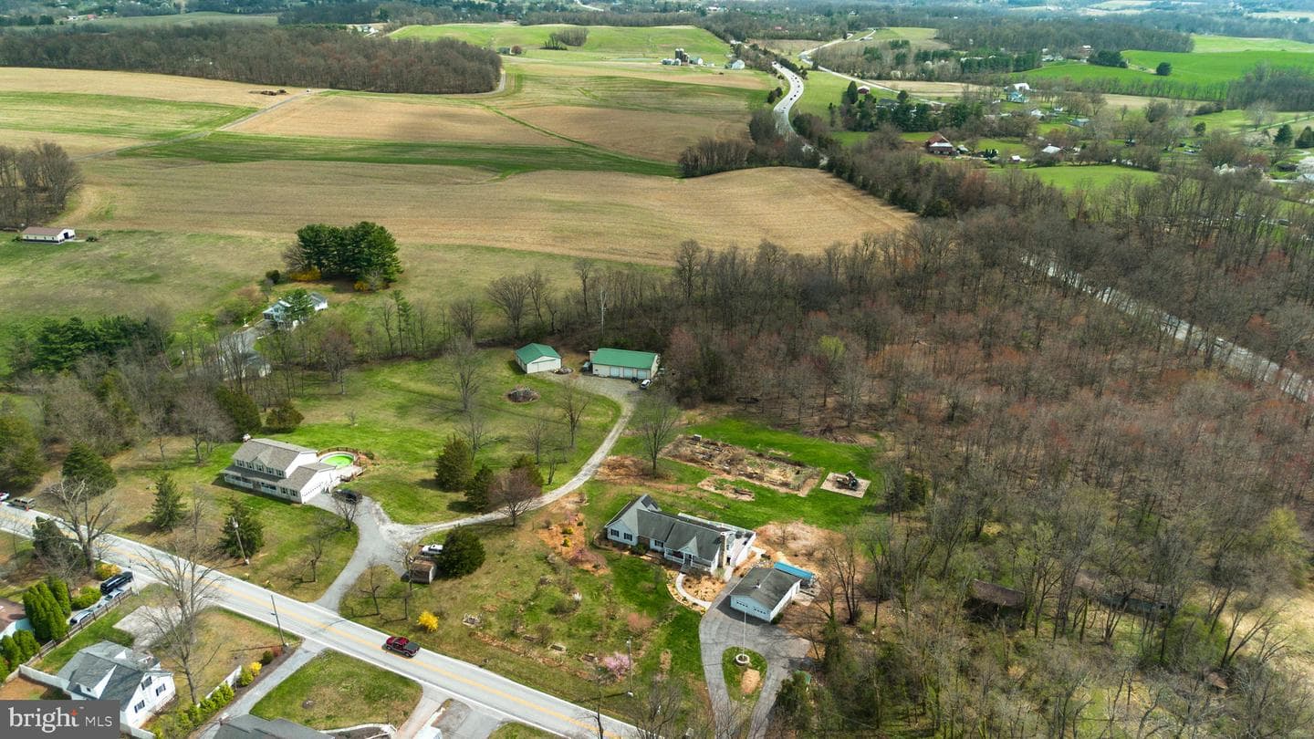 2615 Tyrone Road photo 55