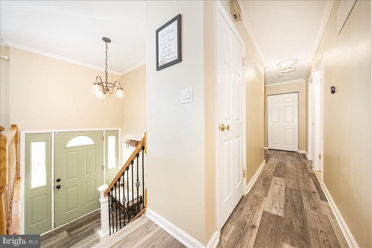 2536 Sandymount Road photo 17