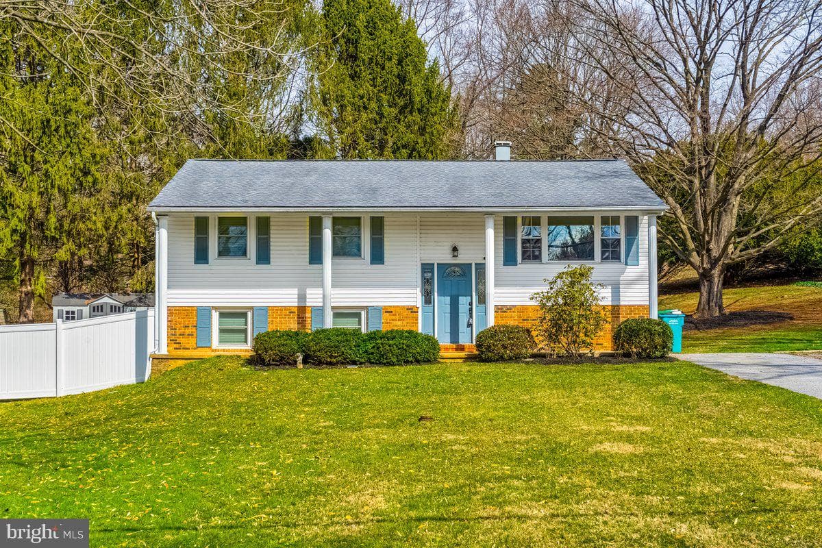 2536 Sandymount Road photo 2
