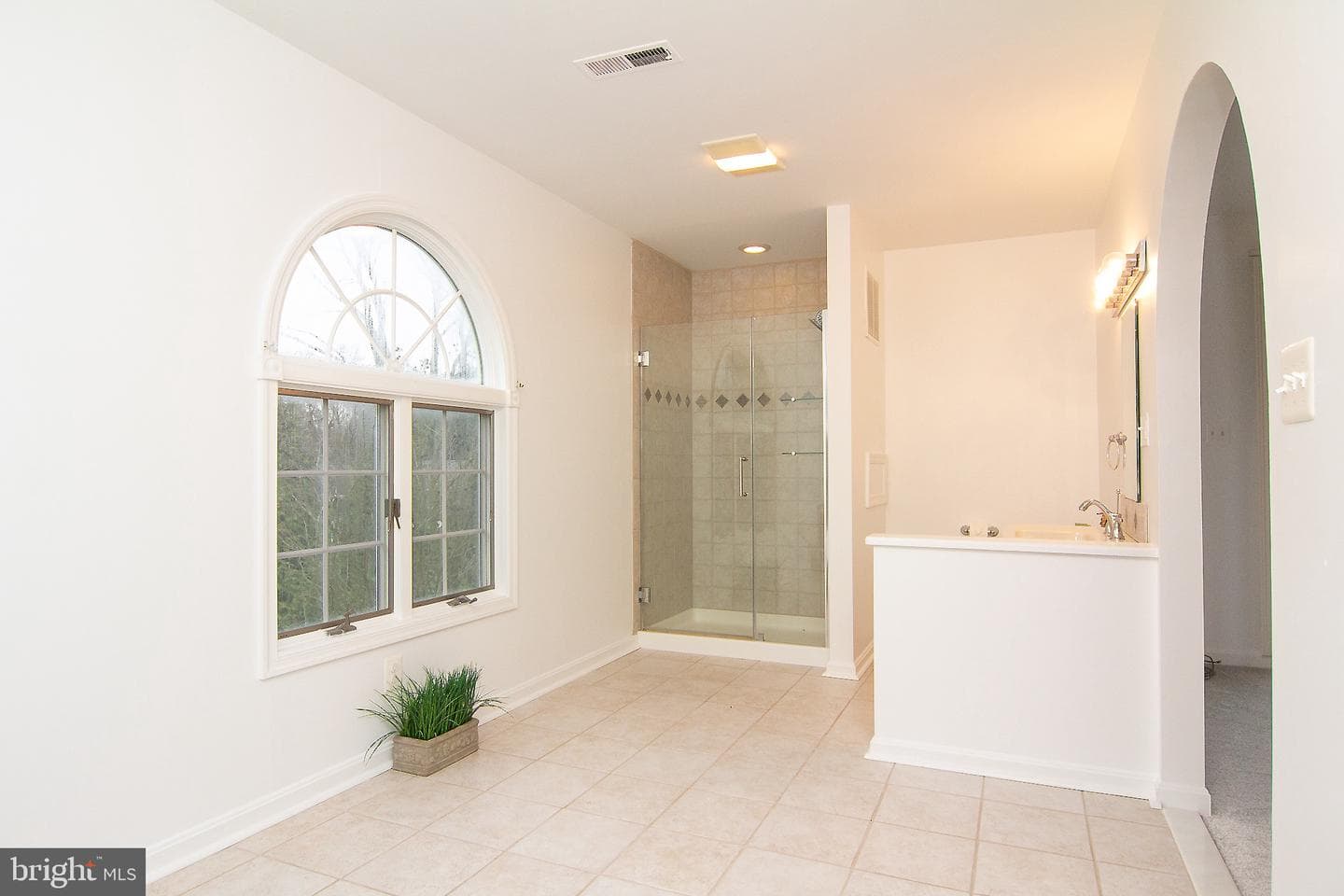 3808 Falls Road photo 11