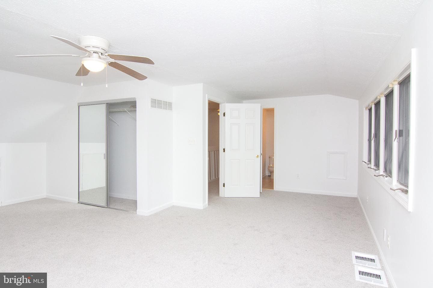 3808 Falls Road photo 22