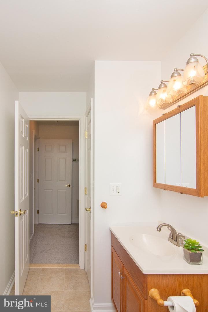 3808 Falls Road photo 28