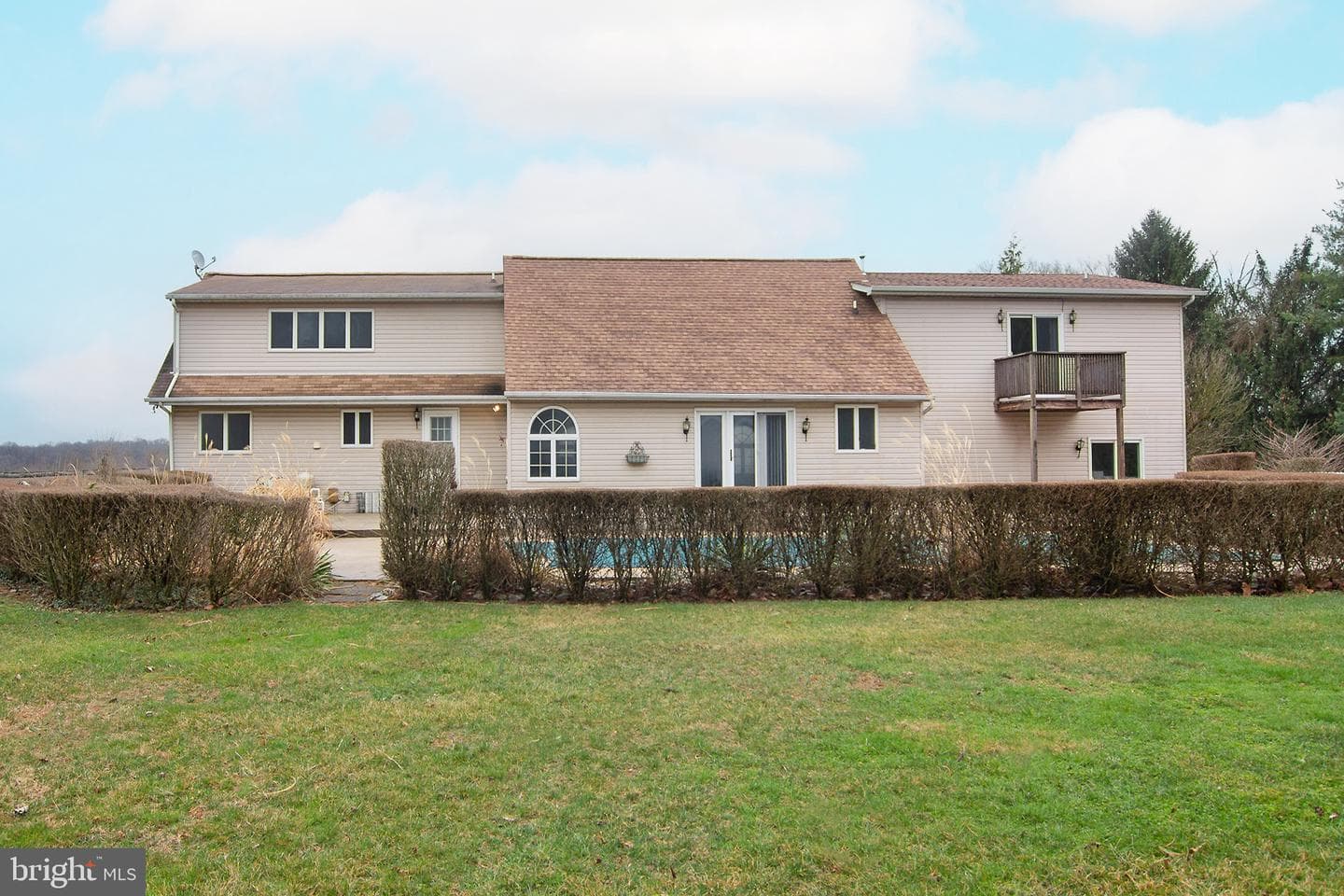 3808 Falls Road photo 35
