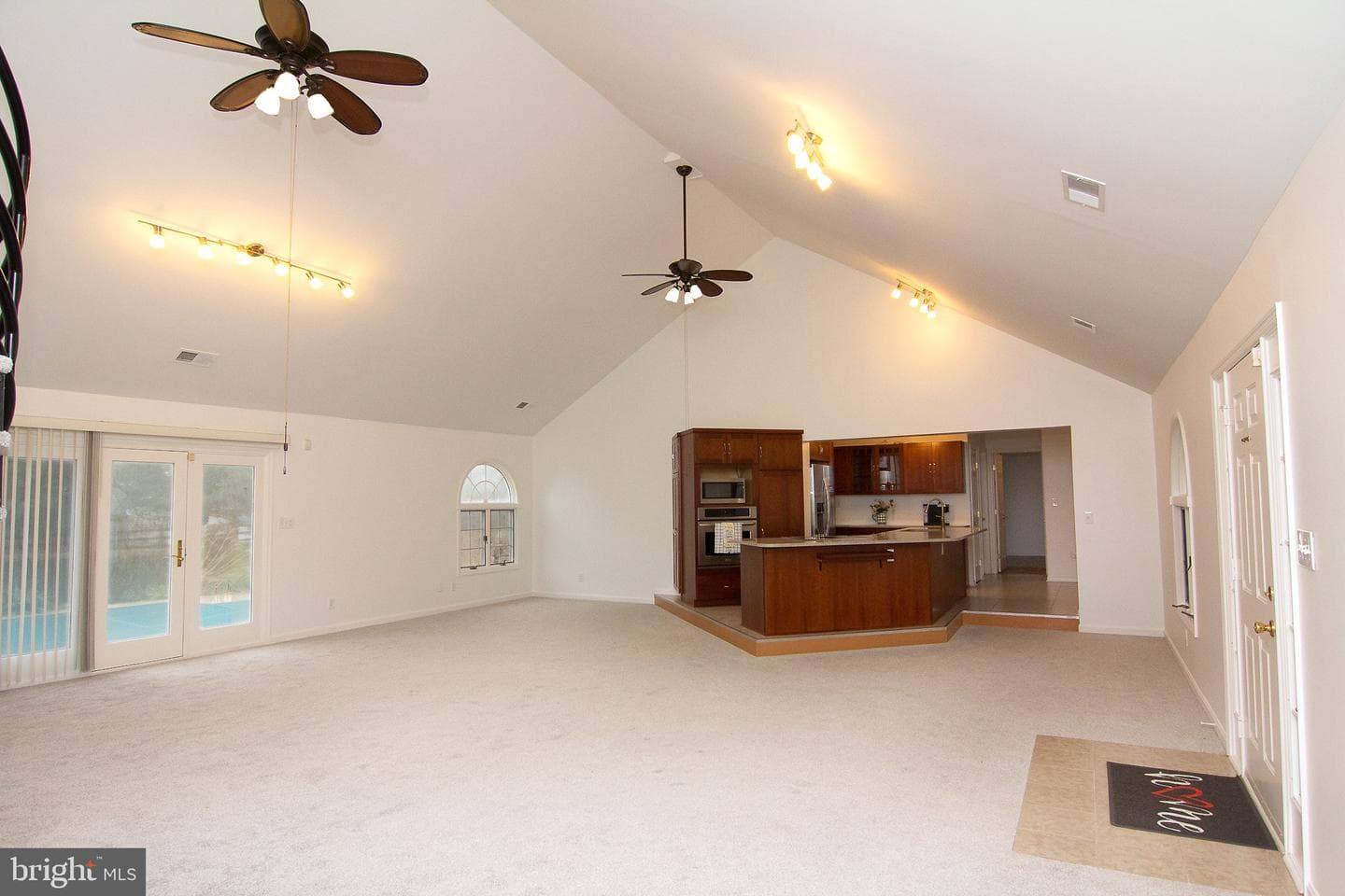 3808 Falls Road photo 5