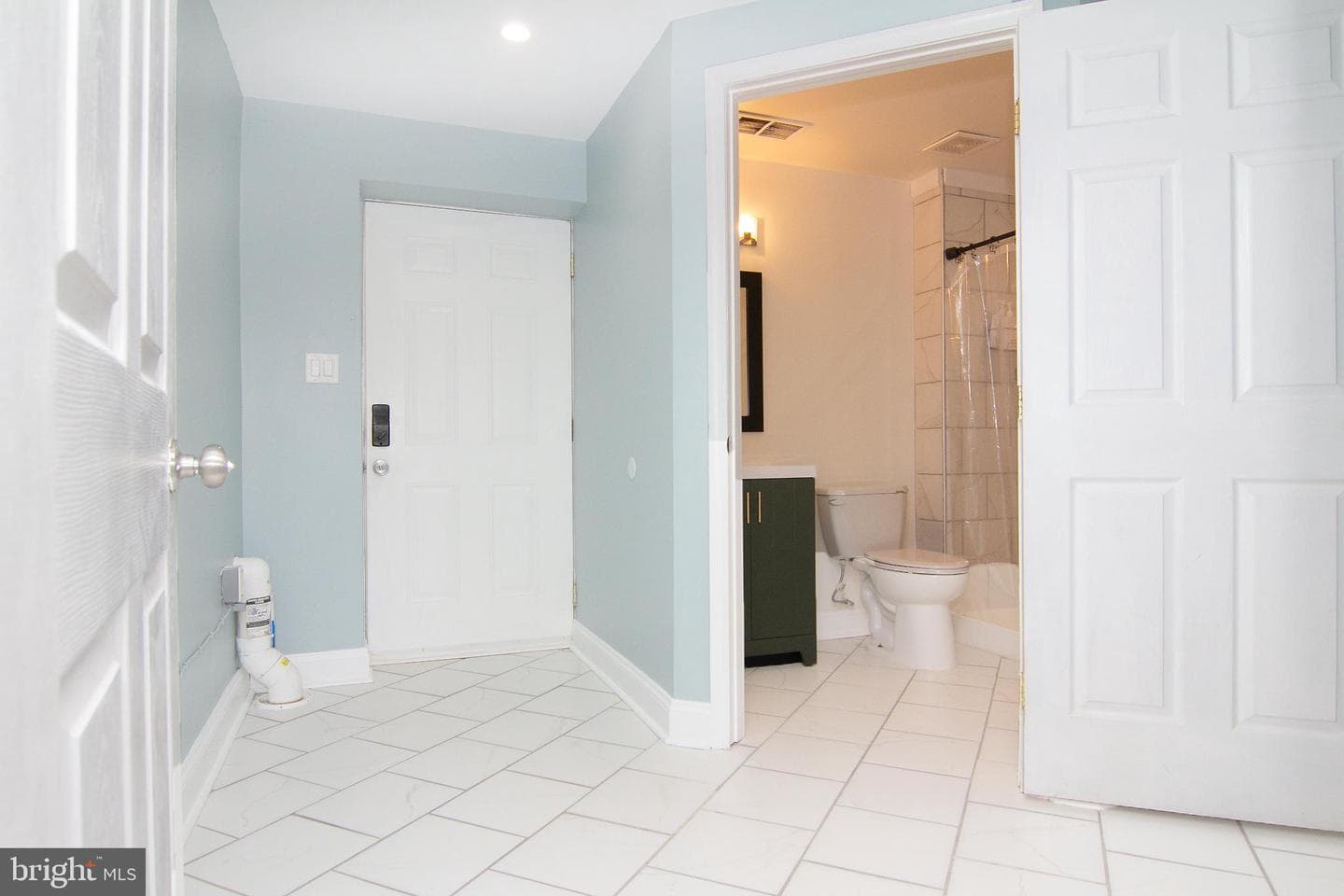 714 Redwood Drive photo 30