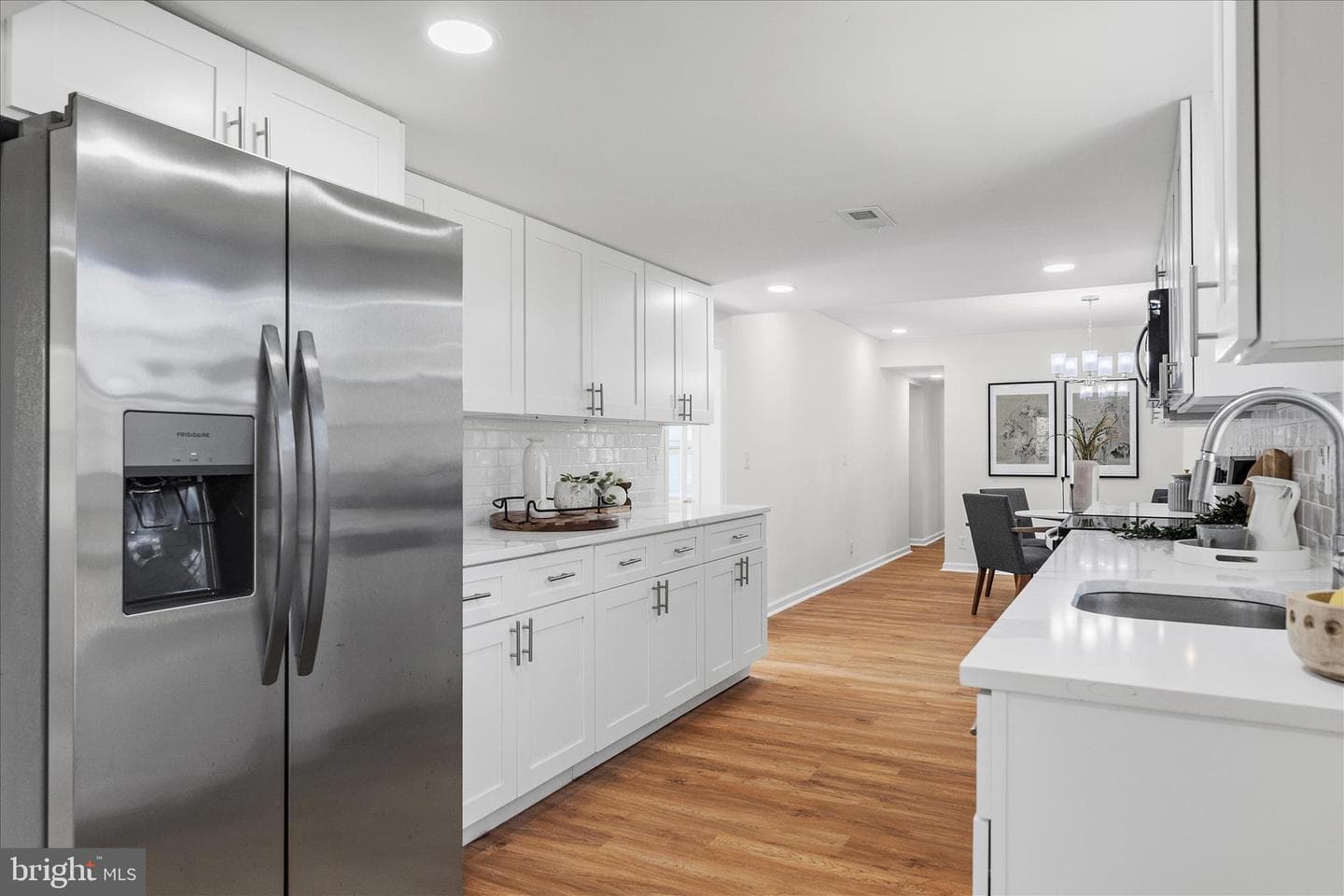 108 Franklin Avenue photo 3