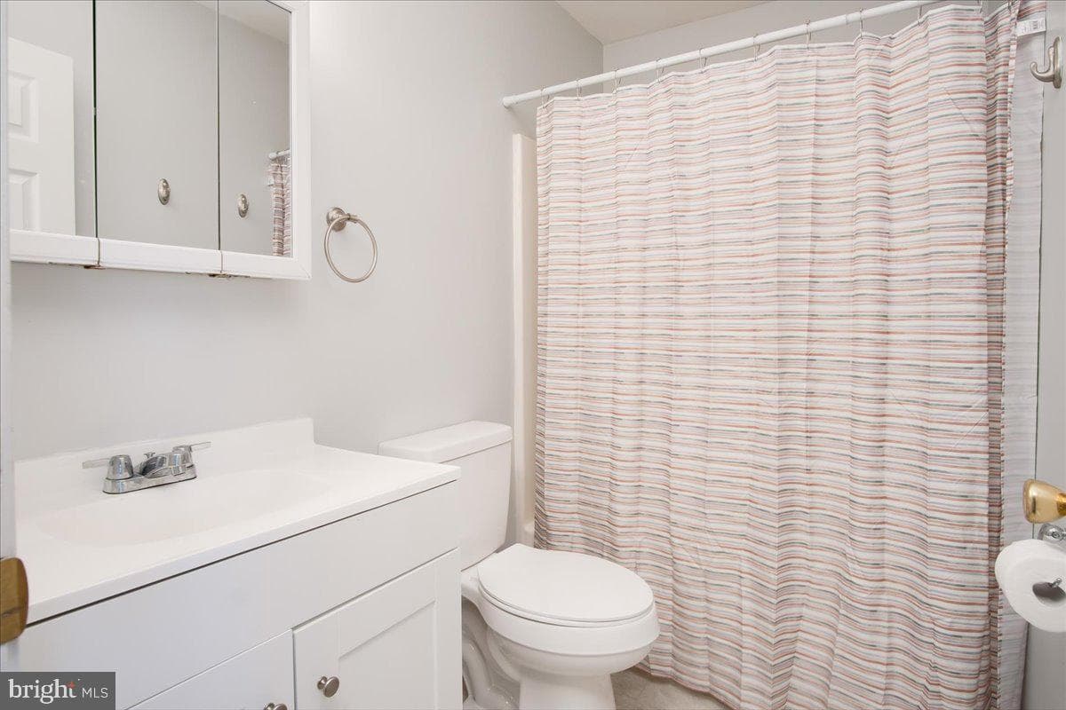 334 E Baltimore Street photo 13
