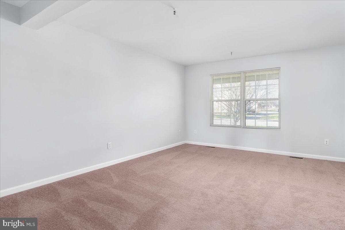 334 E Baltimore Street photo 17