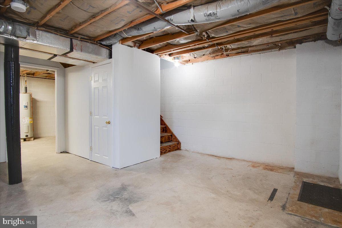 334 E Baltimore Street photo 19