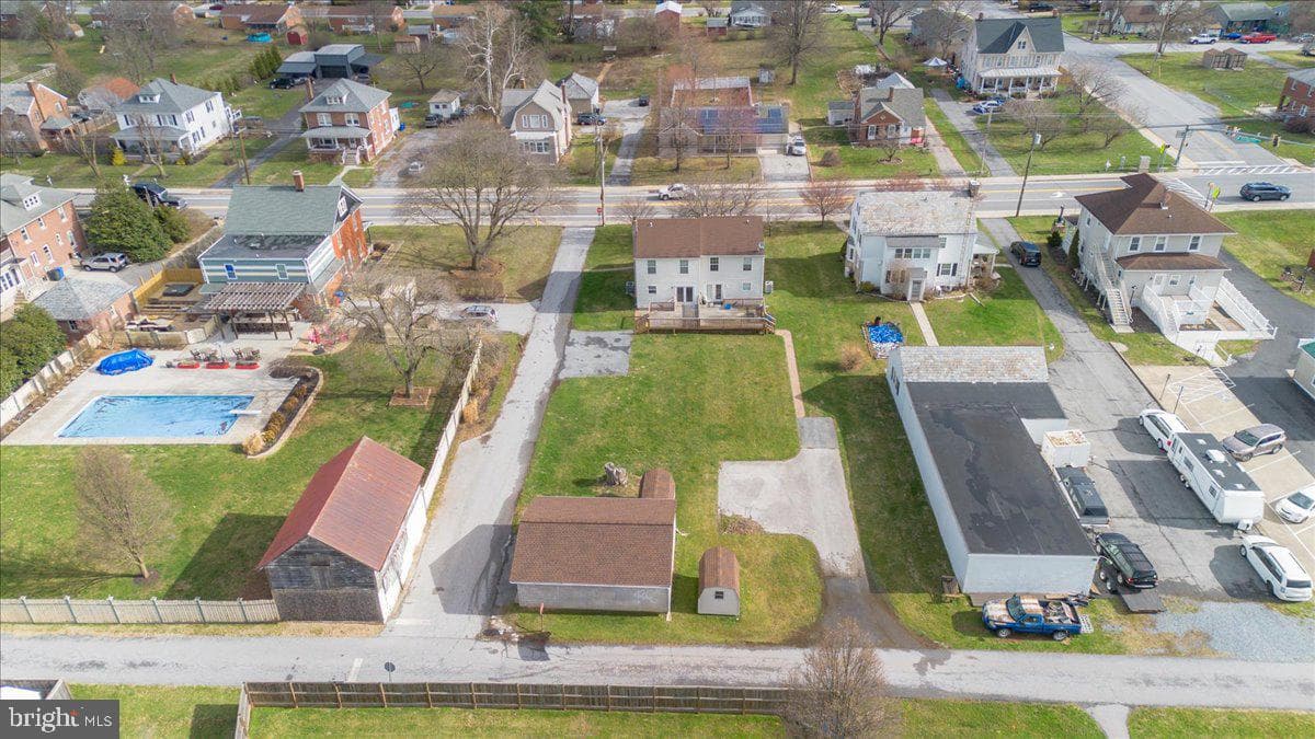 334 E Baltimore Street photo 29