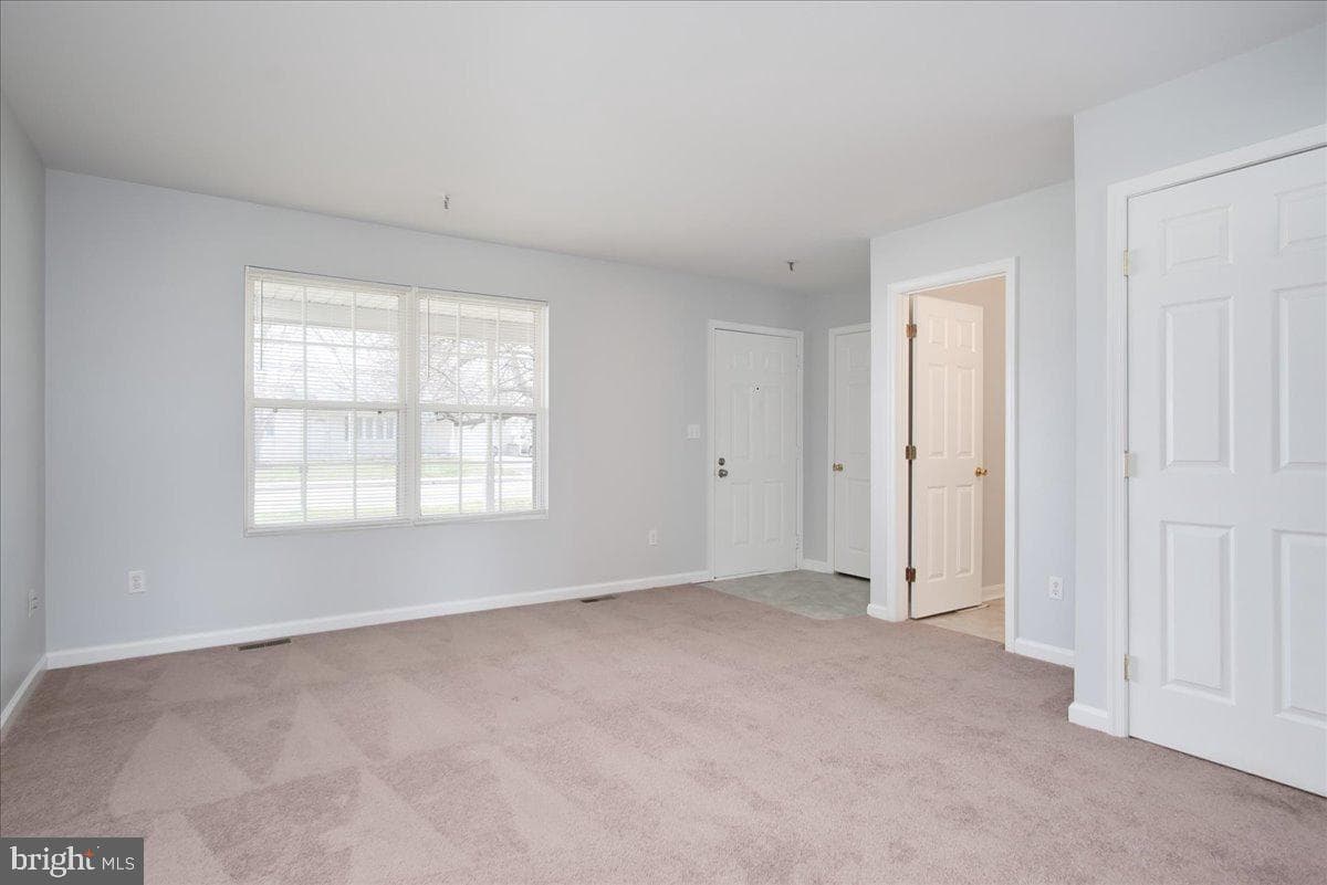 334 E Baltimore Street photo 3