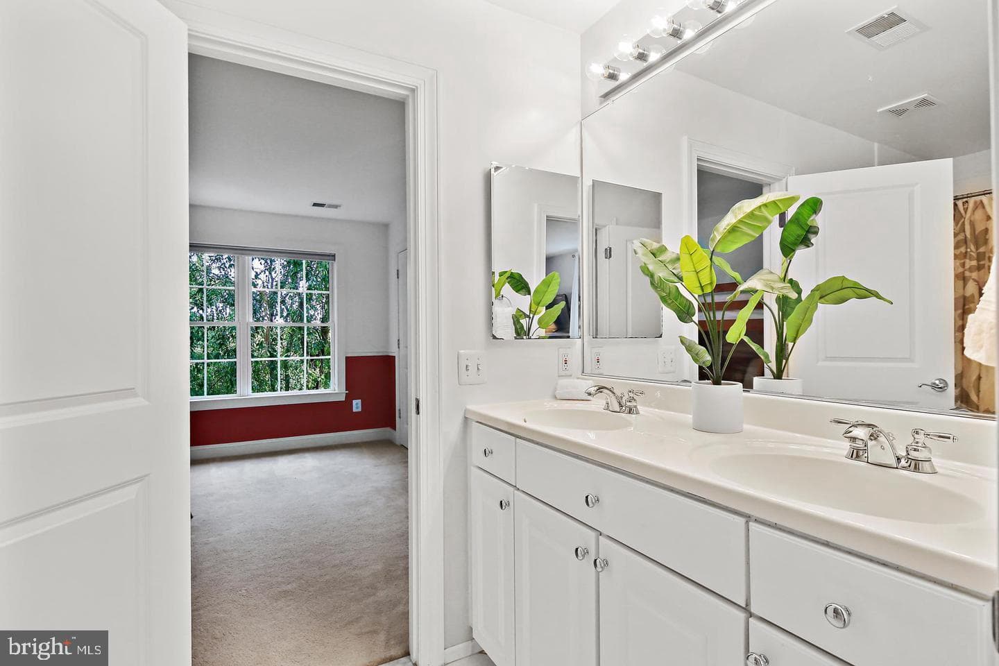 7307 Morgan Road photo 32