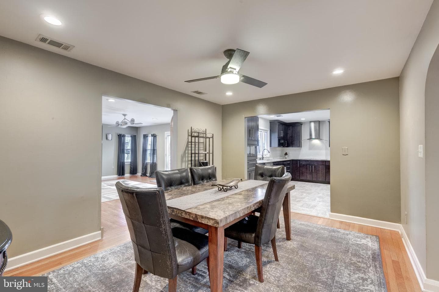 2106 Spencer Lane photo 13