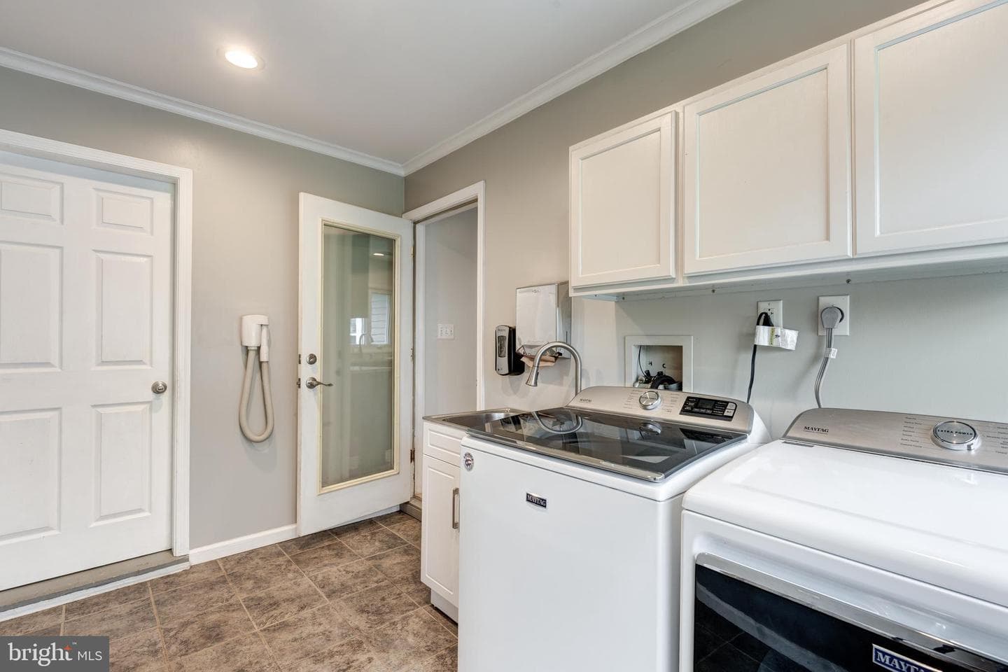 2106 Spencer Lane photo 16