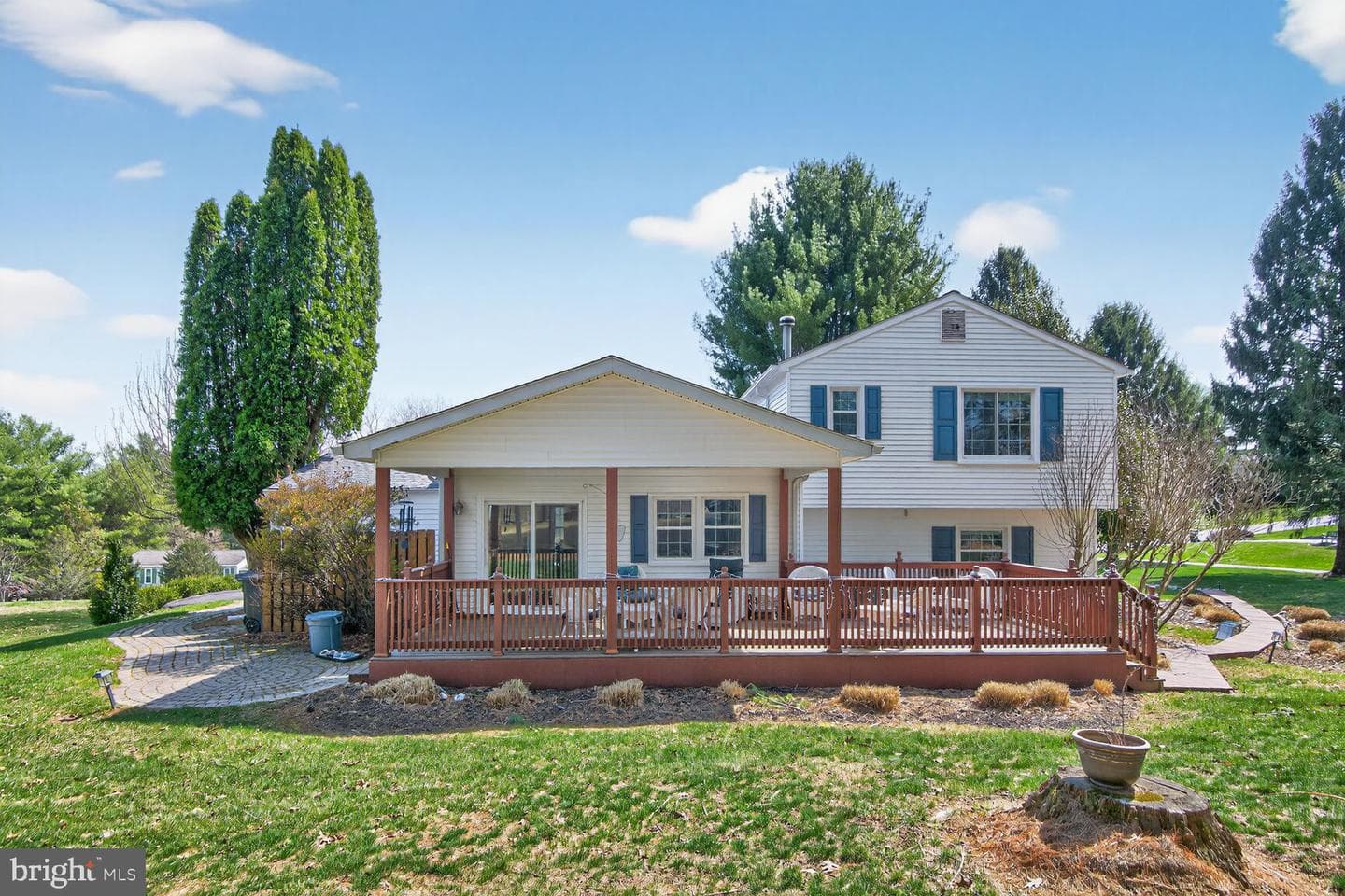 5382 View Point Court photo 29