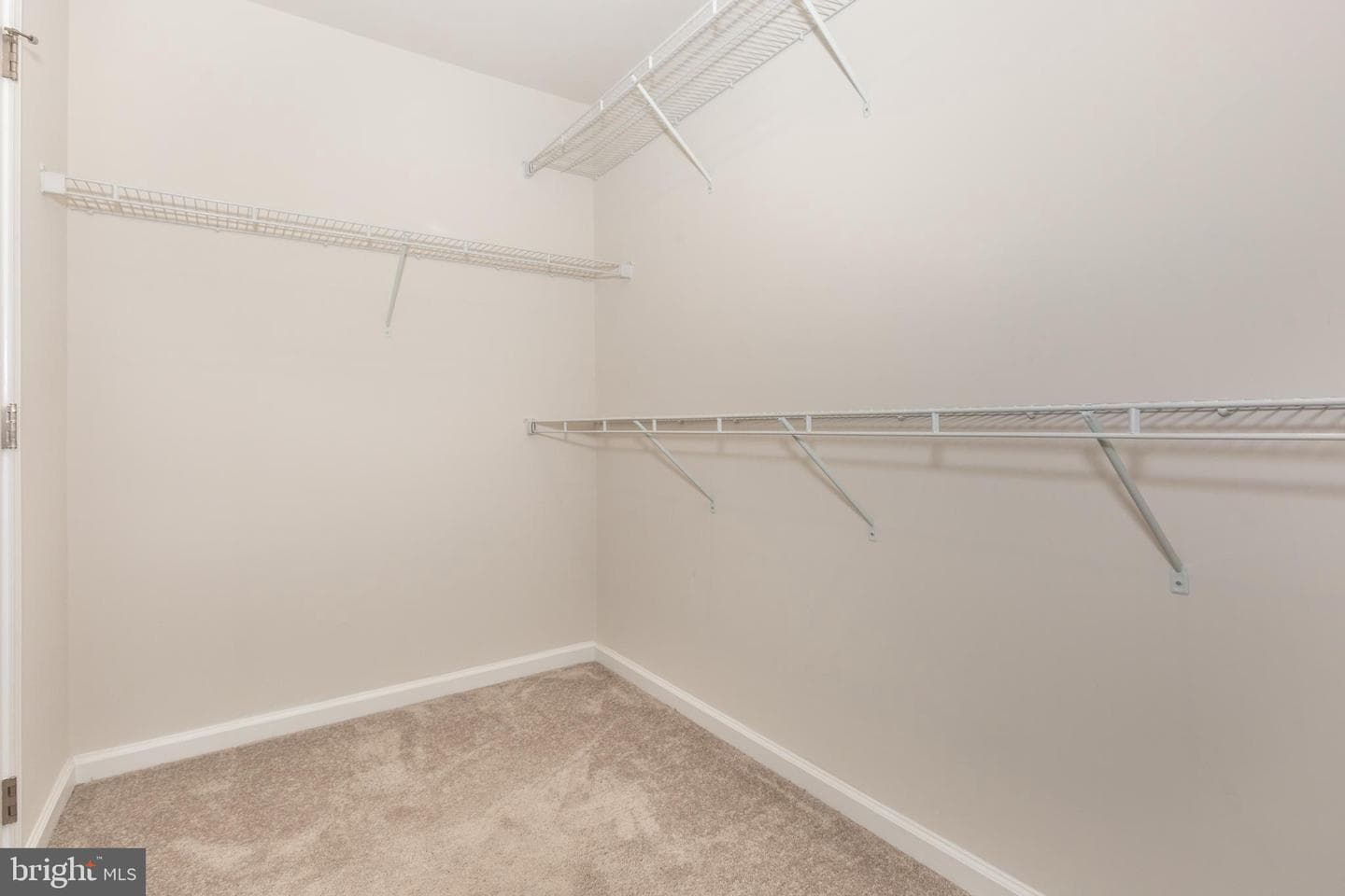 112 Sherman Way photo 32