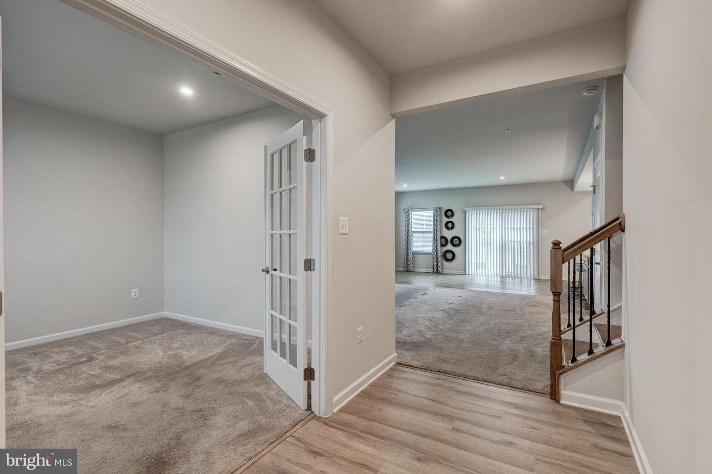 112 Sherman Way photo 4