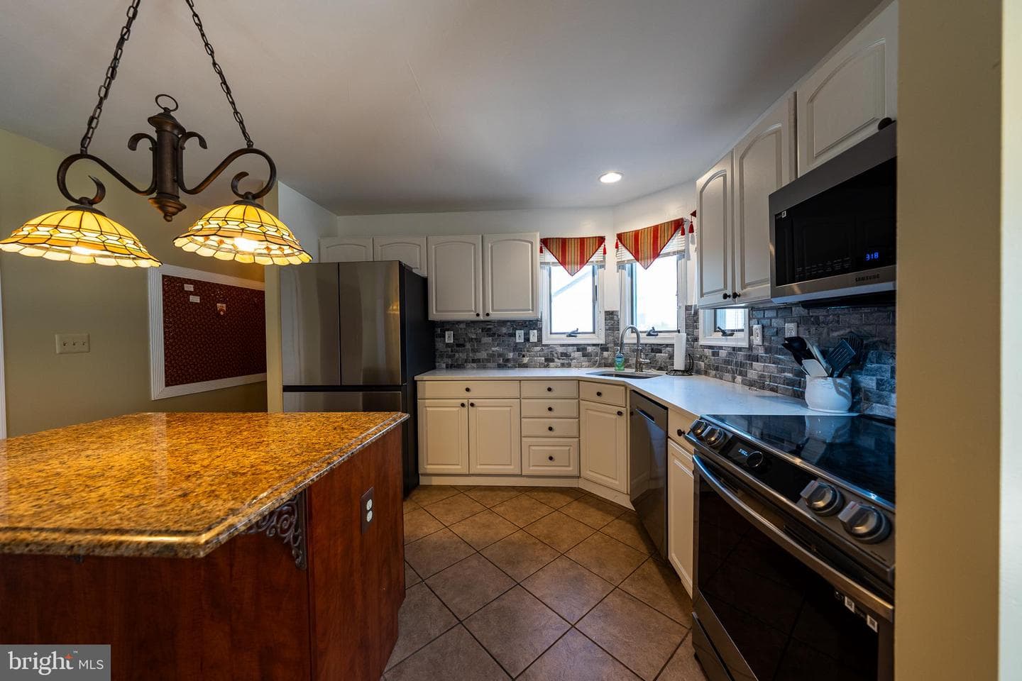 6709 Purple Martin Court photo 6