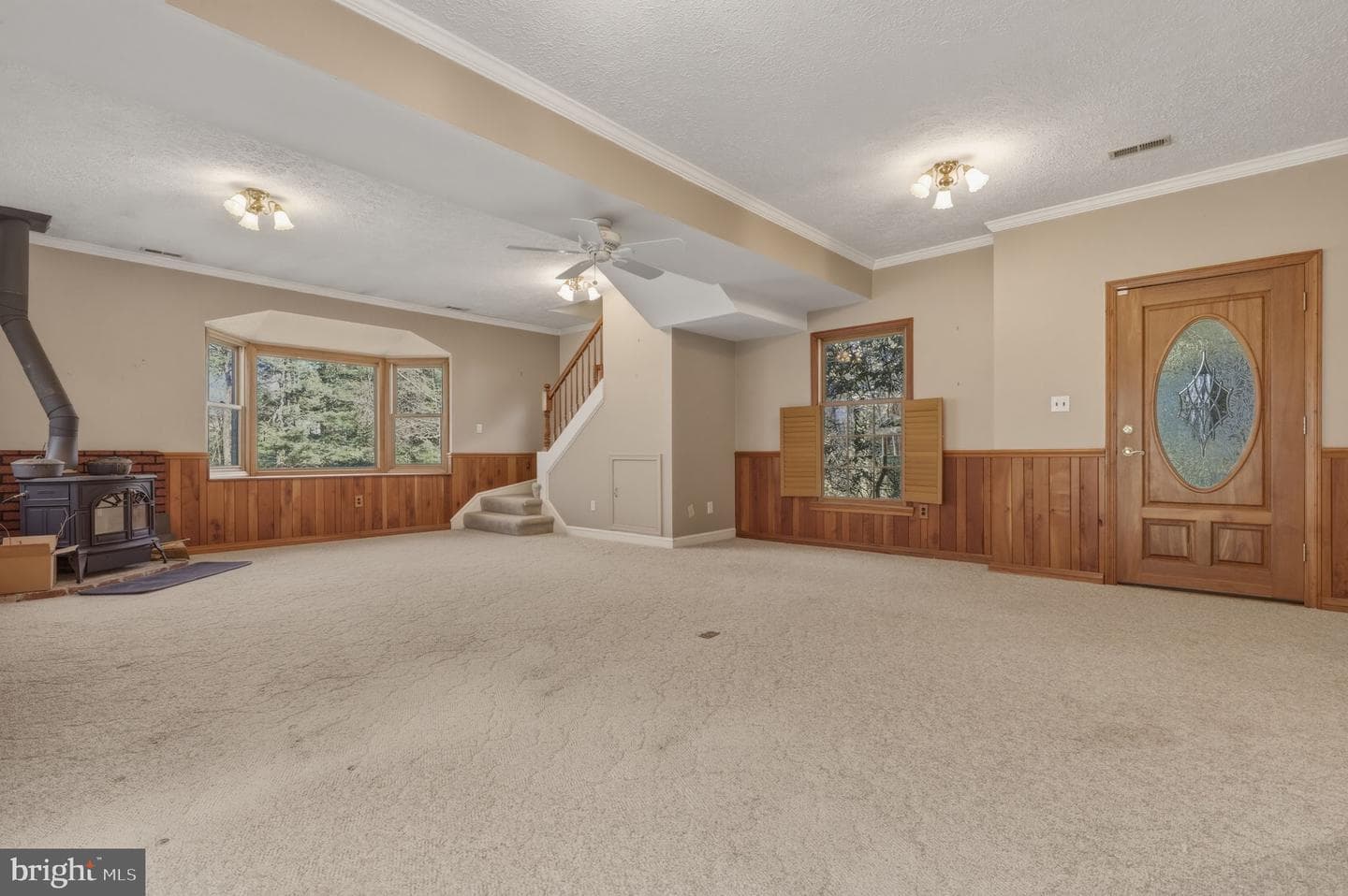 5905 Kim Court photo 13