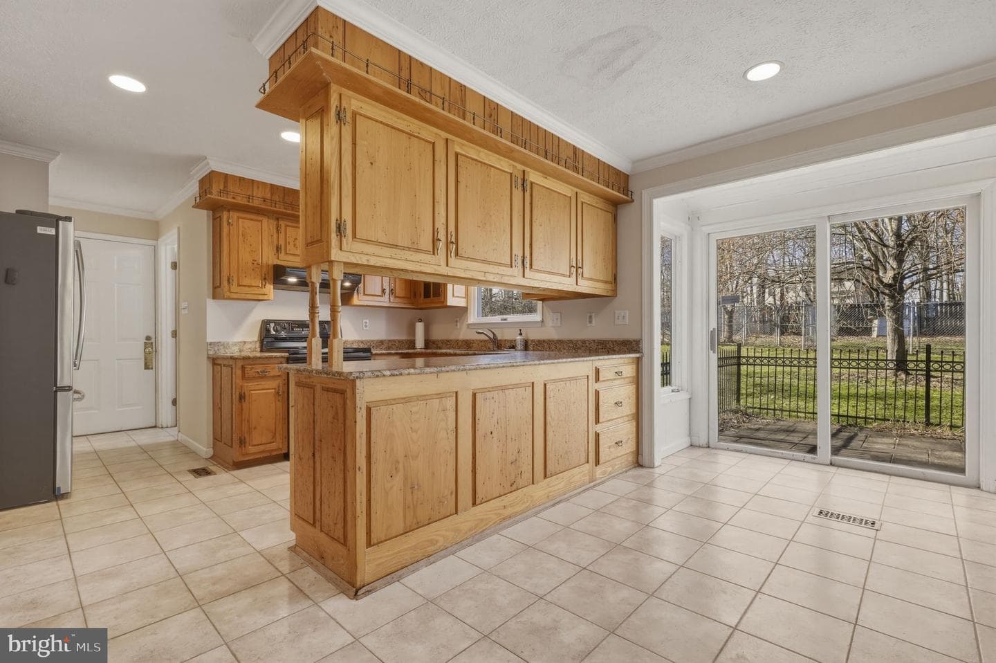5905 Kim Court photo 20