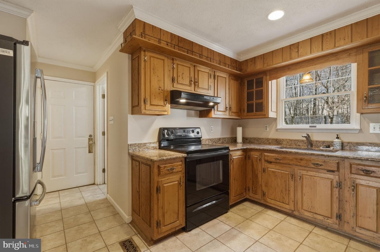 5905 Kim Court photo 23