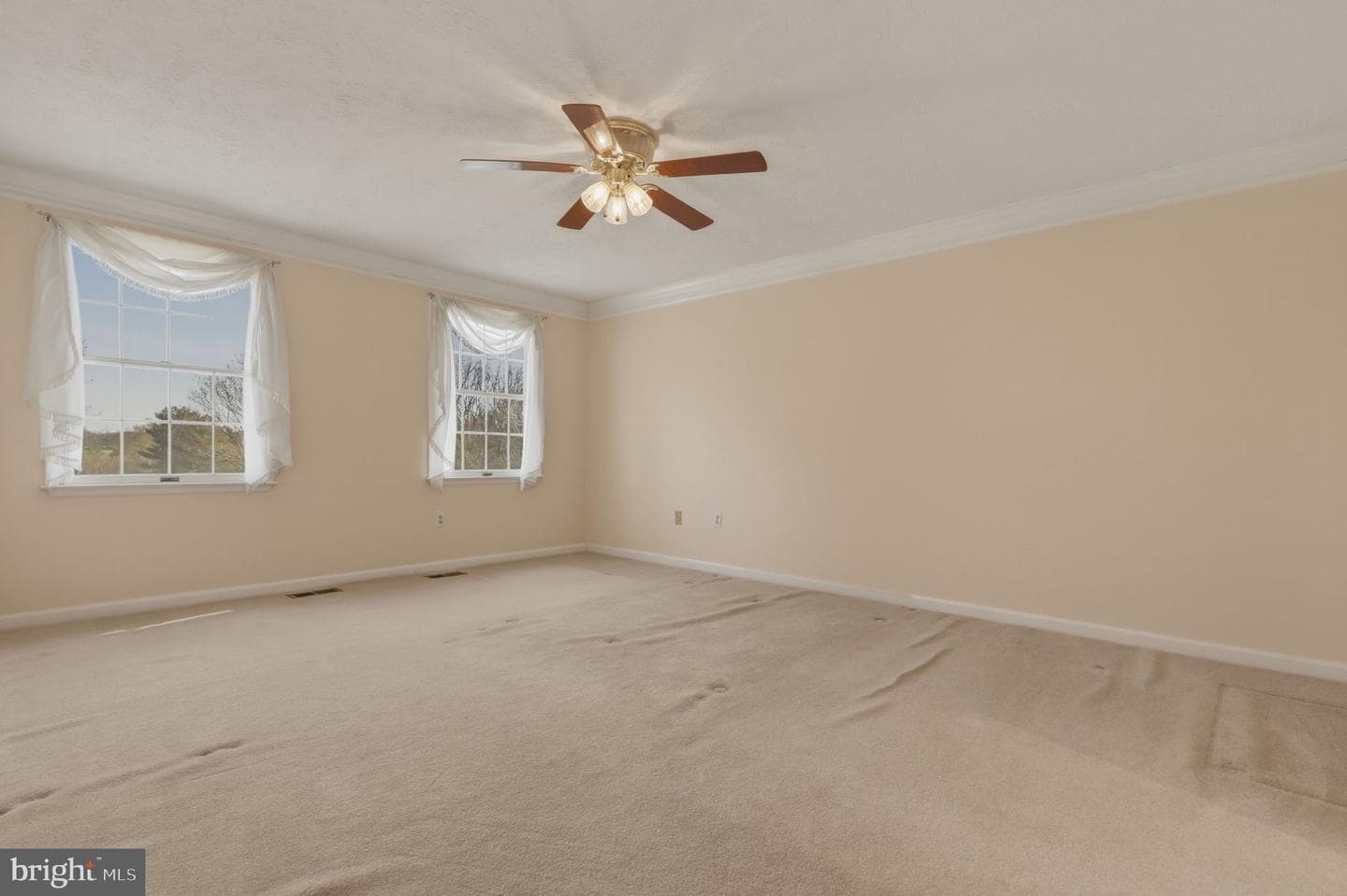 5905 Kim Court photo 33