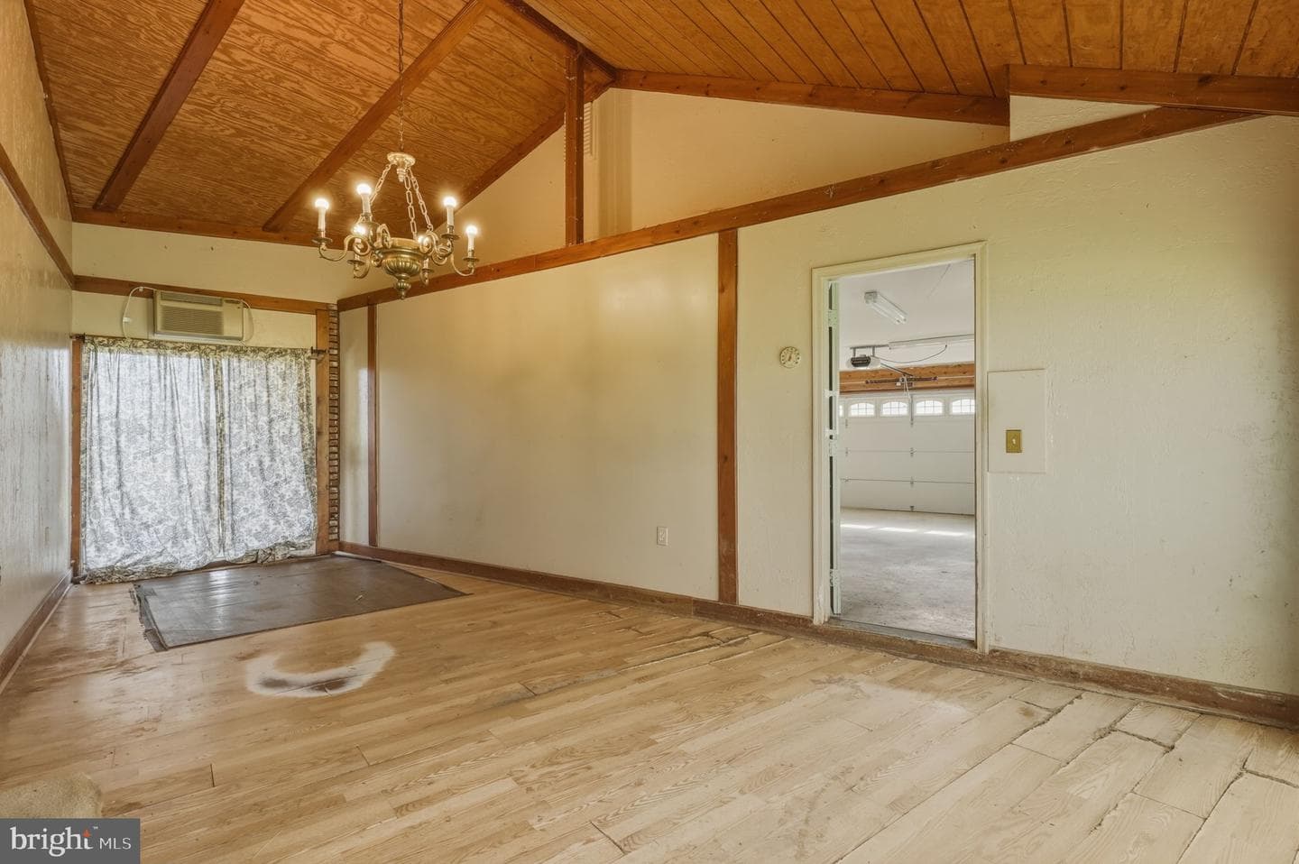 5905 Kim Court photo 47